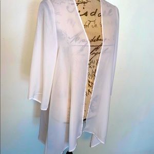 🌸♦️NWOT Sheer Chiffon Top/ Swim Cover🌸